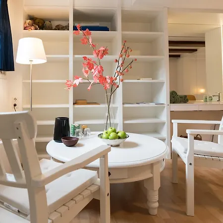 فندق مبيت وإفطار Cozy Family أمستردام